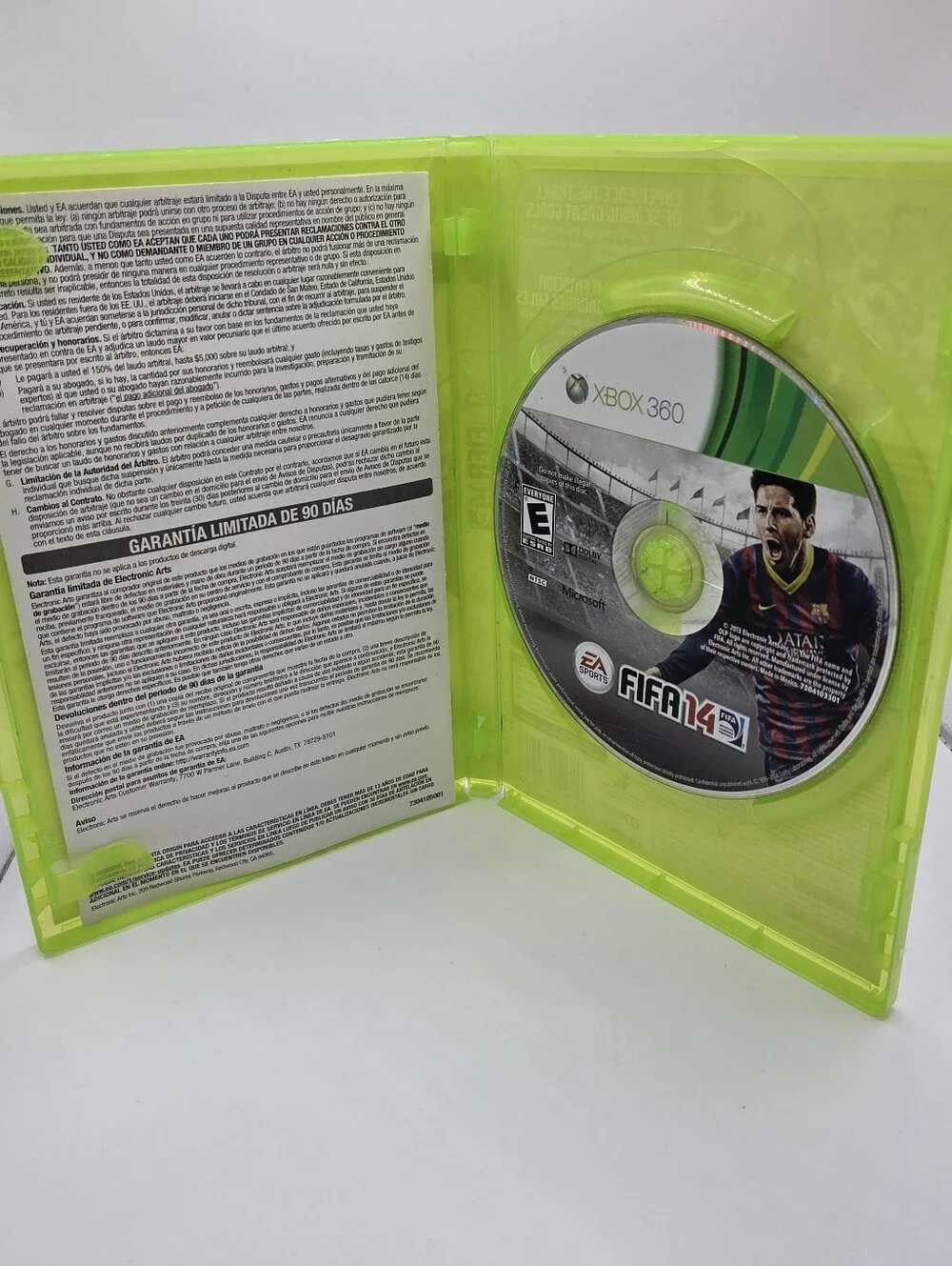 FIFA 14 Microsoft Xbox 360 2013 Soccer Game Lionel Messi Video Game
